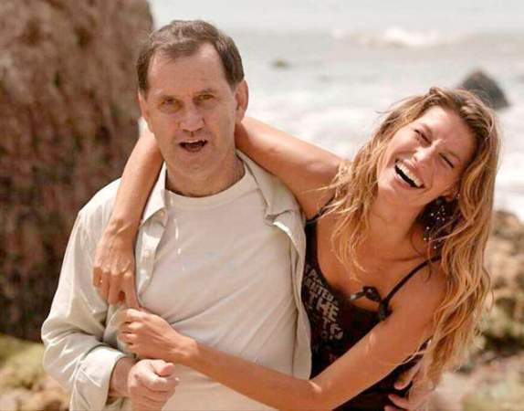 Valdir Bundchen and Gisele Bundchen sharing a good bond